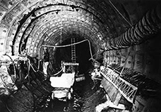 1984 Canal Tunnel